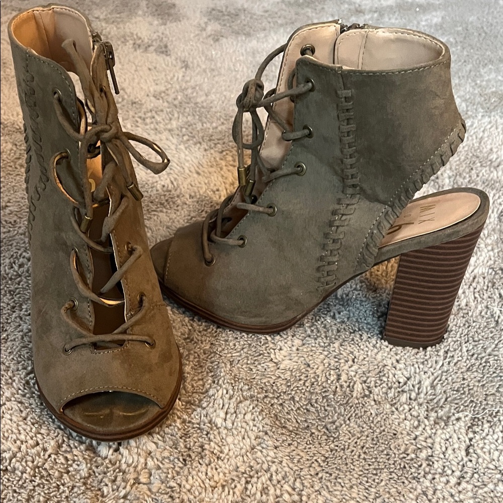 Mix No. 6 Olive Lace-Up Block Heels